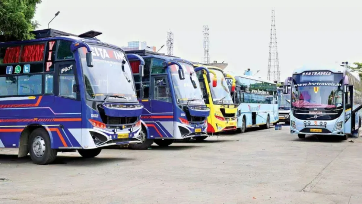 ప్రైవేట్ ట్రావెల్స్ బస్సులకు బిగ్ షాక్.. 361 బస్సులపై కేసులు, 40 సీజ్ !!