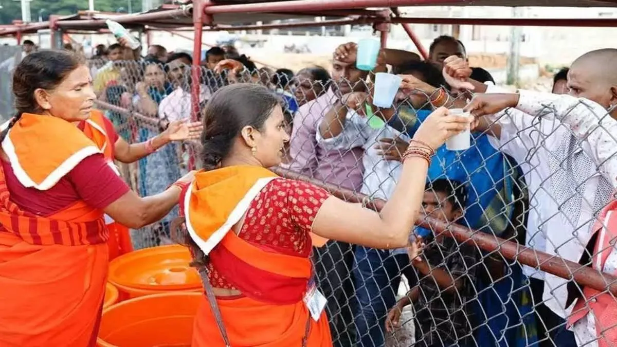 శ్రీవారి సేవకులపై టీటీడీ కీలక నిర్ణయాలు- ఇక `అక్కడ` కూడా