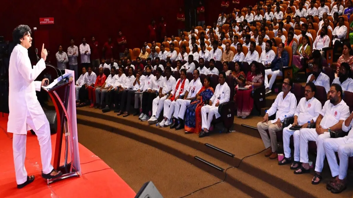 చేసిన త్యాగాలు చాలు, వెనక్కు తగ్గేది లేదు - పవన్..!!