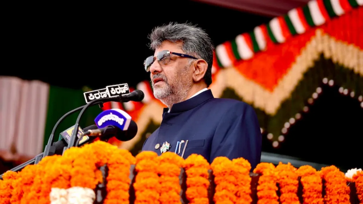 వందేమాతరంలో తొలి రెండు చరణాలే పాడాలి: కర్ణాటక ప్రభుత్వం ఆదేశాలు